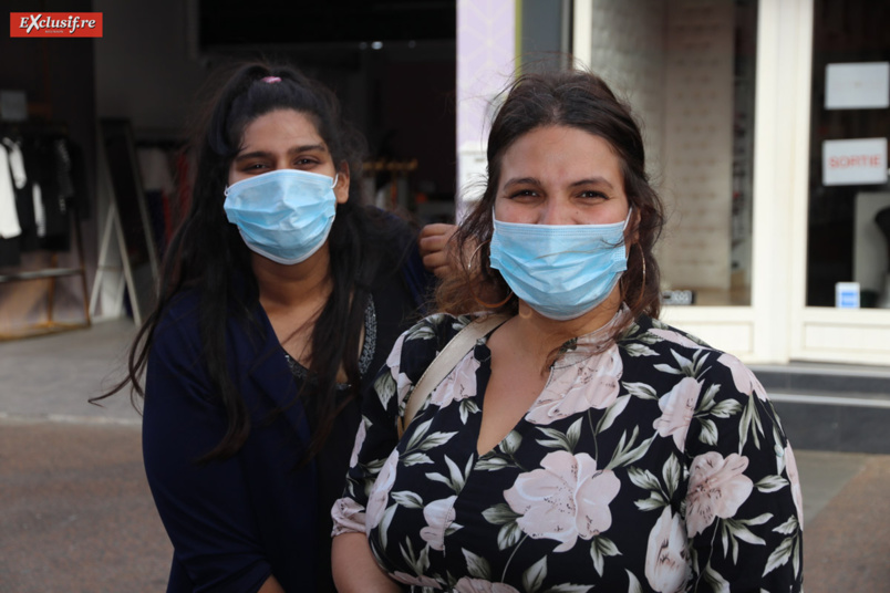 La CCIR distribue des masques aux commerçants du centre-ville de Saint-Denis La CCIR distribue des masques aux commerçants du centre-ville de Saint-Denis