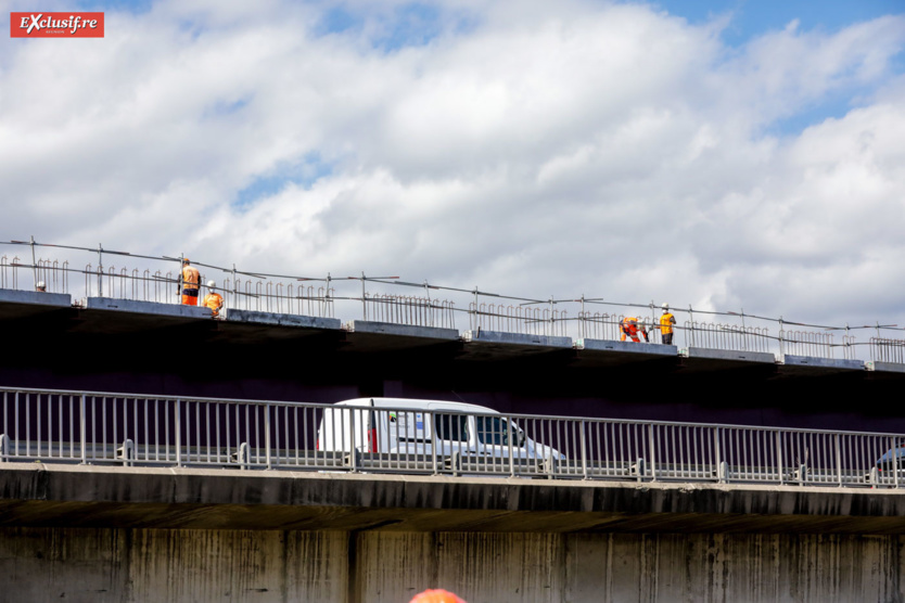 Didier Robert visite le chantier du pont de la Rivière des Galets et fait le point 