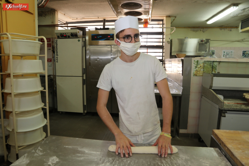 Distribution de masques aux apprentis de la Chambre des Métiers et de l'Artisanat