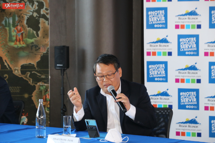 Alfred Chane Pane attend trois machines de fabrication de masques Alfred Chane Pane attend trois machines de fabrication de masques