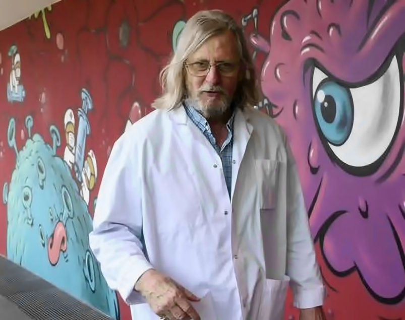 Même lui, d'abord sceptique reconnaît aujourd'hui la possibilité d'une deuxième vague... Même lui, d'abord sceptique reconnaît aujourd'hui la possibilité d'une deuxième vague...