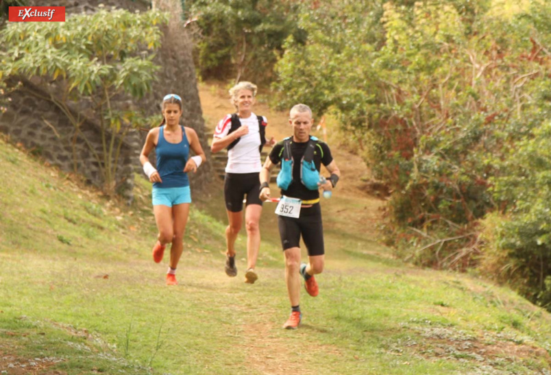 Estelle Perrière encouragée par Lou, sa fille championne de triathlon Estelle Perrière encouragée par Lou, sa fille championne de triathlon