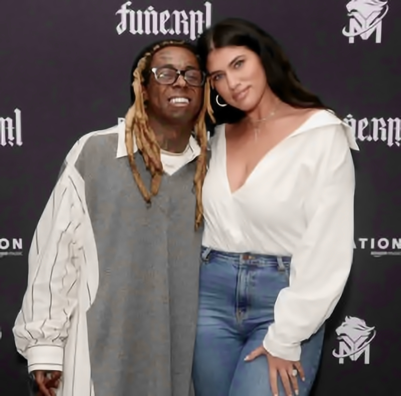Elle est sortie quelques mois avec le rappeur Lil Wayne Elle est sortie quelques mois avec le rappeur Lil Wayne