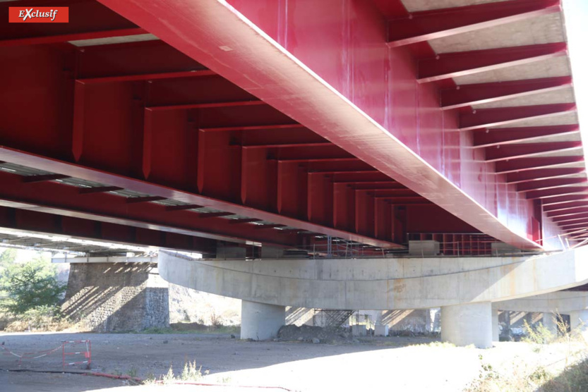 Sous le futur pont... Sous le futur pont...