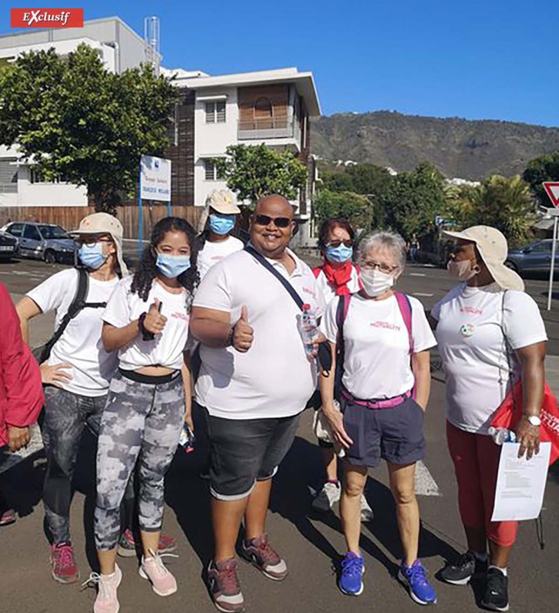 Maroni bien entouré dans le quartier des Camélias Maroni bien entouré dans le quartier des Camélias