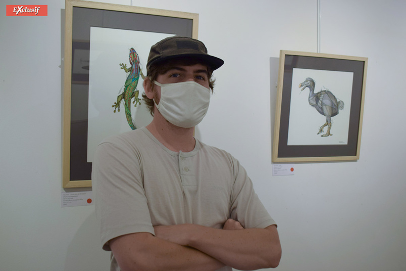 Teuthis a fait des études de biologie marine avant de se lancer dans l'art Teuthis a fait des études de biologie marine avant de se lancer dans l'art