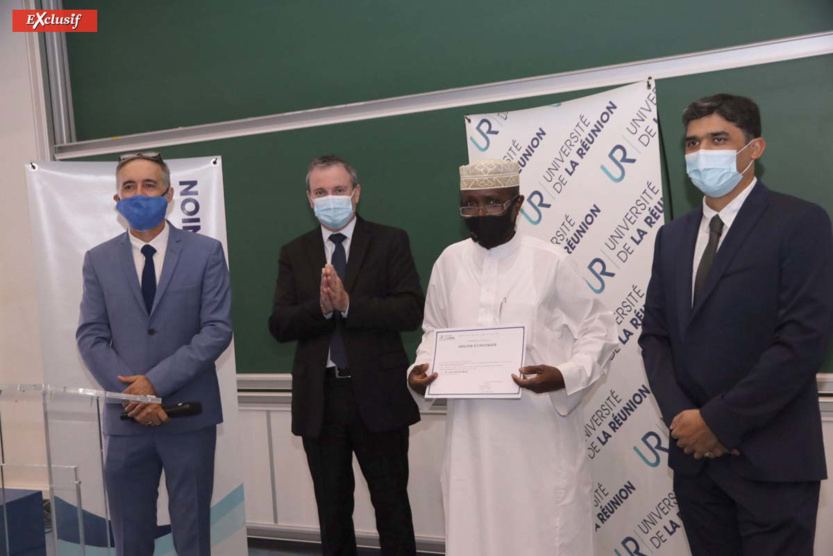 "République et Religions": 10 diplômés à l'Université de La Réunion "République et Religions": 10 diplômés à l'Université de La Réunion