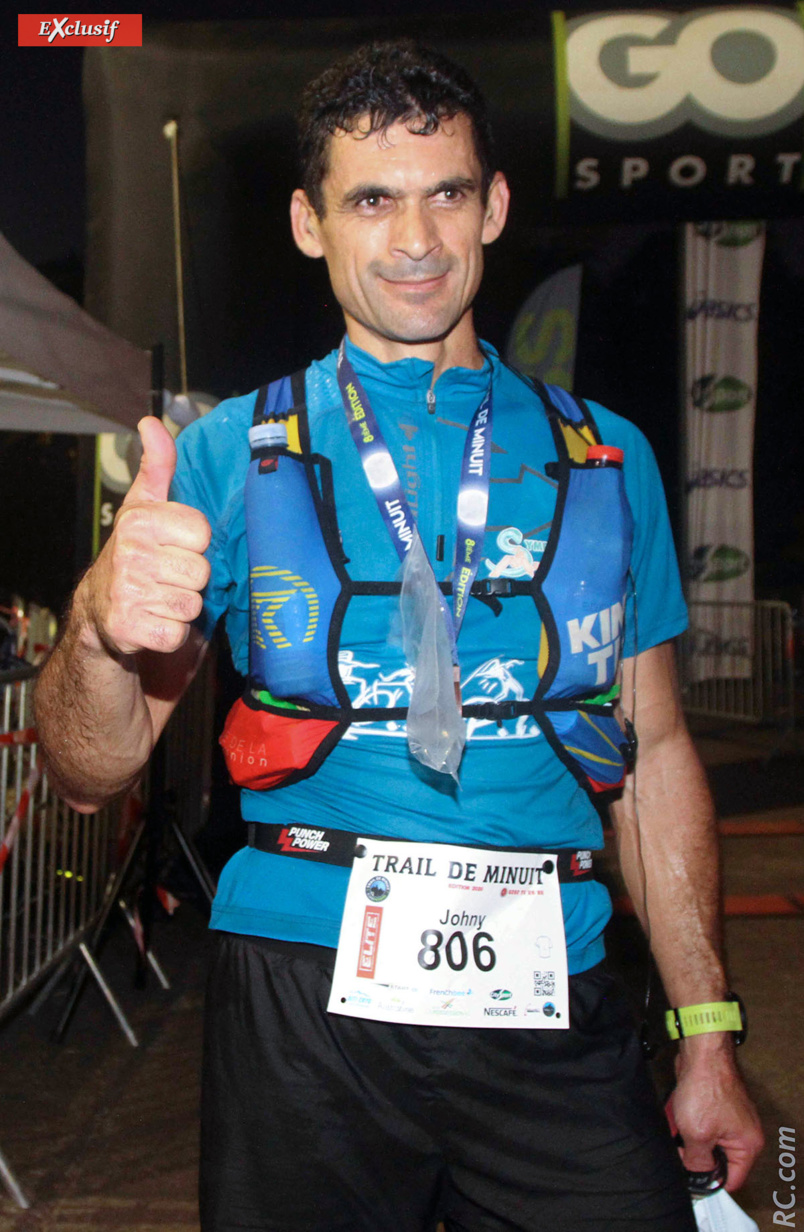 Johnny Olivar: champion de La Réunion de Trail long