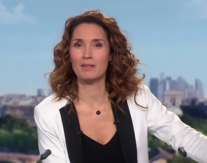 Virée immédiatement du 13 Heures ! Virée immédiatement du 13 Heures !