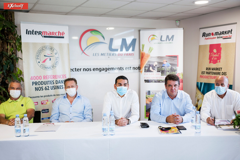 Vincent Sorres, président Sica Terre Réunion, Dany Leveneur, président LM Fruits et Légumes, Gabriel Maden, président Make Distibution, Benoît Matyn, président Geprocor, et Thierry Vetter, directeur général Geprocor Vincent Sorres, président Sica Terre Réunion, Dany Leveneur, président LM Fruits et Légumes, Gabriel Maden, président Make Distibution, Benoît Matyn, président Geprocor, et Thierry Vetter, directeur général Geprocor