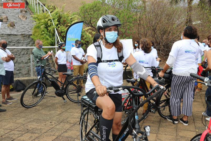 Plan Vélo à Saint-Denis: la maire Ericka Bareigts donne l'exemple Plan Vélo à Saint-Denis: la maire Ericka Bareigts donne l'exemple