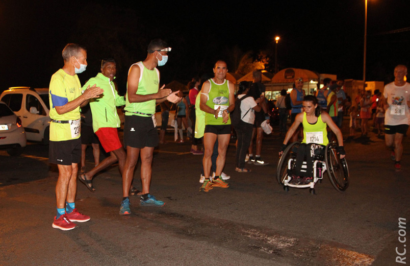 Les handisportifs toujours très applaudis Les handisportifs toujours très applaudis
