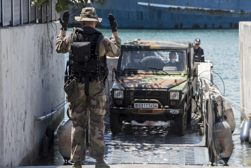 Armée: le Champlain en exercice d'assistance humanitaire en zone de catastrophe Armée: le Champlain en exercice d'assistance humanitaire en zone de catastrophe