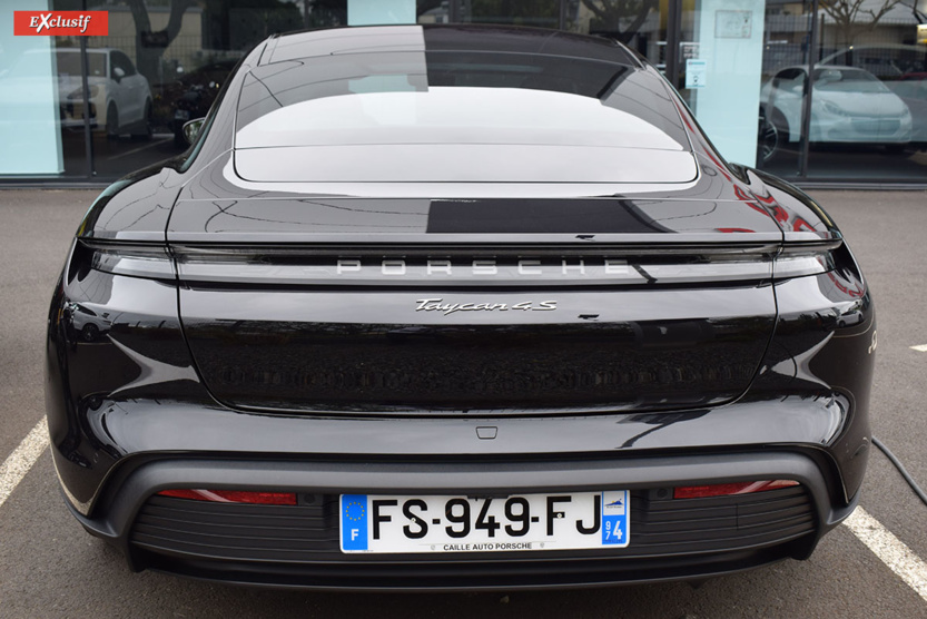 Taycan: la première Porsche 100% électrique est arrivée dans l'île