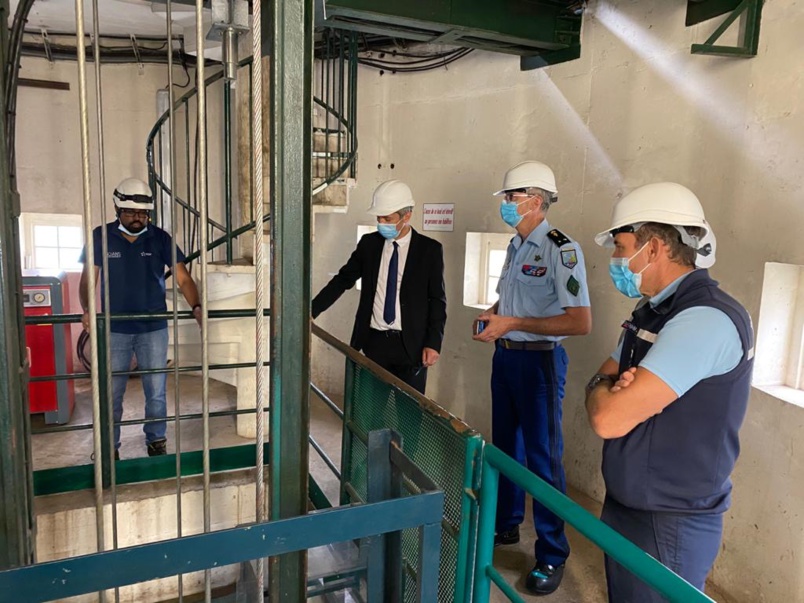 Visite des installations... Visite des installations...