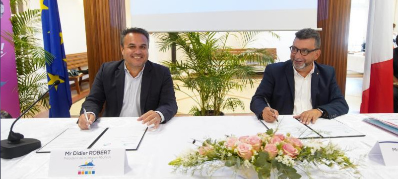 Convention signée! Convention signée!