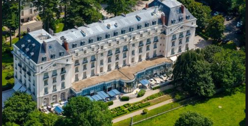 Le prestigieux Waldorf Astoria Versailles-Trianon Palace va accueillir toute la délégation Miss France pendant quelques jours Le prestigieux Waldorf Astoria Versailles-Trianon Palace va accueillir toute la délégation Miss France pendant quelques jours