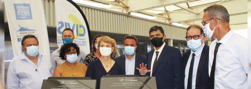 Inauguration des bâtiments de l'ESIROI et de l'extension de l'IUT à Saint-Pierre