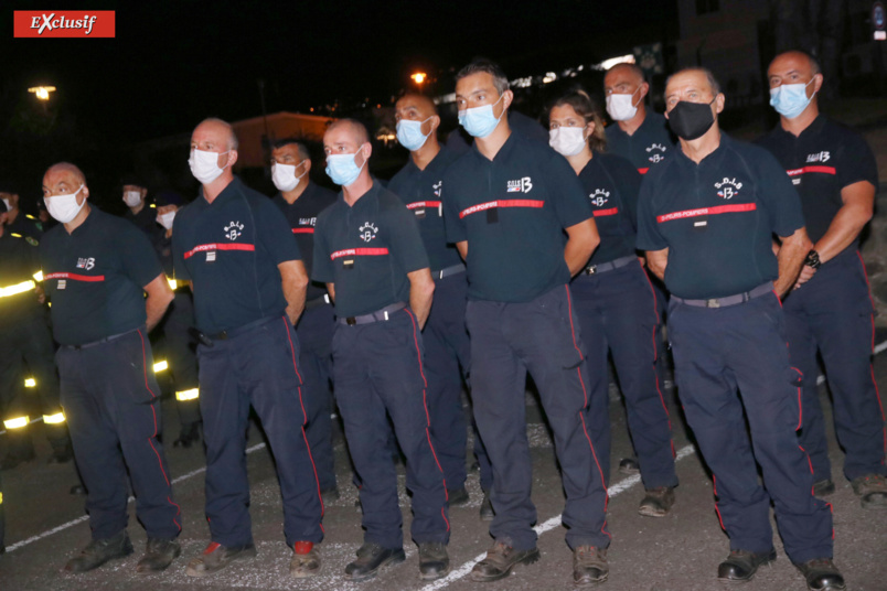 Les pompiers réunis avant leur retour en métropole