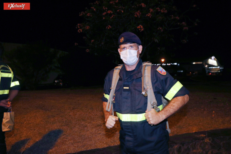 Les sapeurs-pompiers et militaires engagés dans l’incendie du Maïdo remerciés Les sapeurs-pompiers et militaires engagés dans l’incendie du Maïdo remerciés