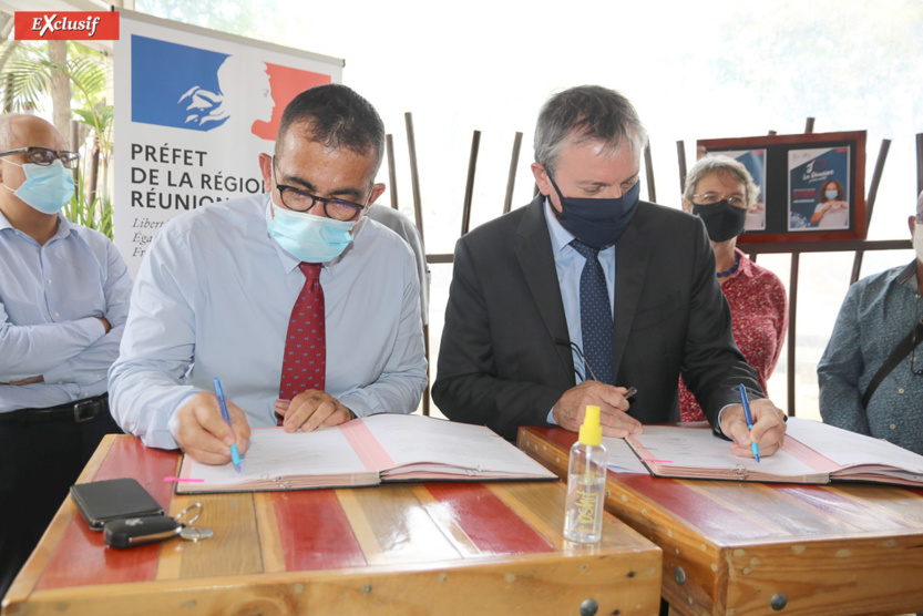 Signature du protocole sanitaire renforcé