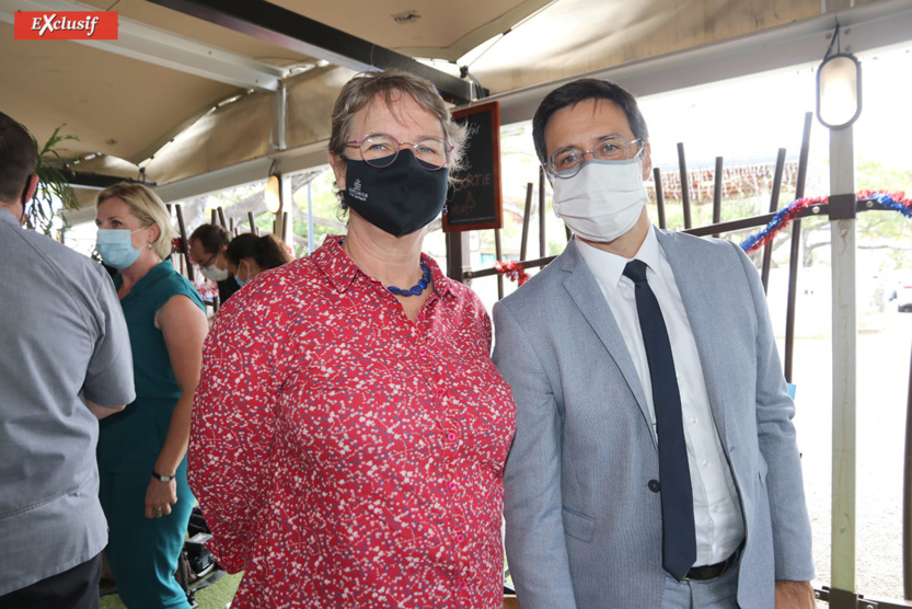 Protocole sanitaire renforcé pour les hôtels-cafés-restaurants à La Réunion Protocole sanitaire renforcé pour les hôtels-cafés-restaurants à La Réunion