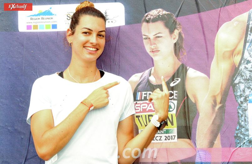 La belle Esther et... Esther! La belle Esther et... Esther!