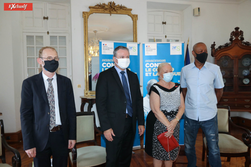 Etienne Billot, directeur général adjoint de l’Agence Régionale de Santé, Jacques Billant, Préfet de La Réunion, Madame Aude et Jackson Richardson Etienne Billot, directeur général adjoint de l’Agence Régionale de Santé, Jacques Billant, Préfet de La Réunion, Madame Aude et Jackson Richardson