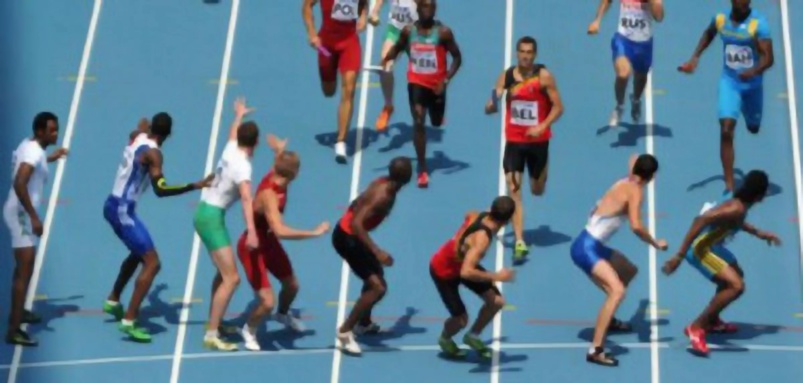 Chaque équipier aura donc à courir 10 fois 400 m sur la durée du relais... Chaque équipier aura donc à courir 10 fois 400 m sur la durée du relais...