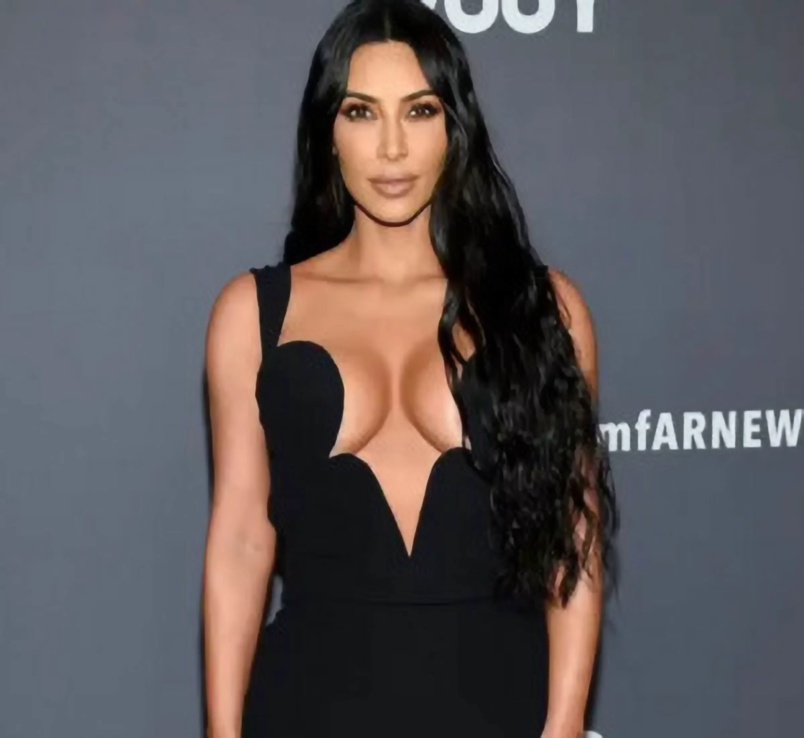 Kim Kardashian n'a pas vraiment besoin de Kanye West pour continuer sa vie, c'est juste dommage pour les enfants... Kim Kardashian n'a pas vraiment besoin de Kanye West pour continuer sa vie, c'est juste dommage pour les enfants...