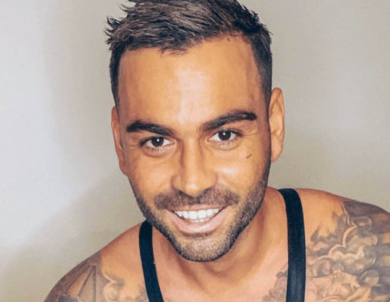 Ricardo est impliqué dans cette agression, et il fait parler de lui dans la presse people de métropole ce dimanche Ricardo est impliqué dans cette agression, et il fait parler de lui dans la presse people de métropole ce dimanche
