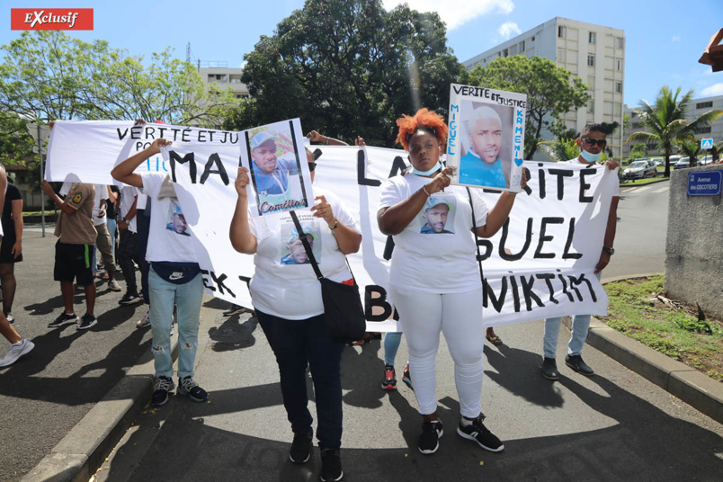 La marche a débuté sur le lieu de l'accident à Saint-François... La marche a débuté sur le lieu de l'accident à Saint-François...