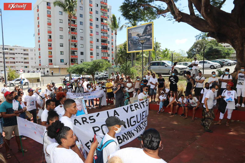 Marche blanche pour Miguel, un an après l'accident avec les policiers Marche blanche pour Miguel, un an après l'accident avec les policiers