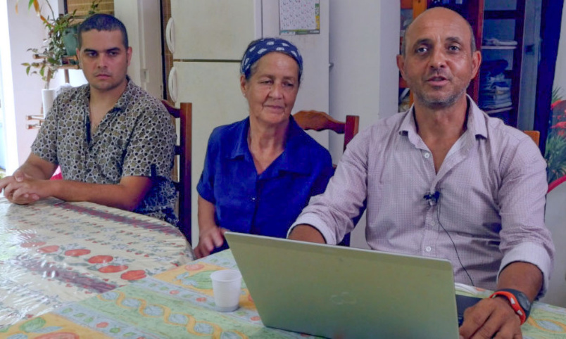 "Enfin une connexion de qualité" dit la famille Huet "Enfin une connexion de qualité" dit la famille Huet