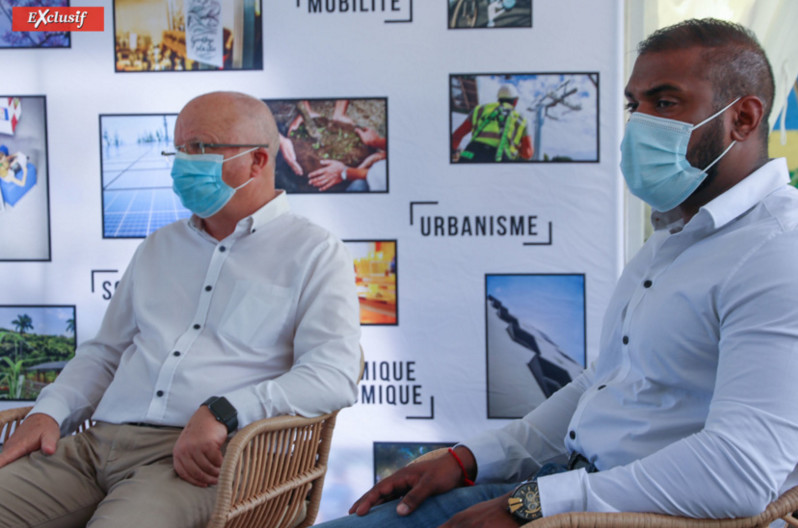 Jean-François Hoareau, et Xavier-Jonathan Ritou Jean-François Hoareau, et Xavier-Jonathan Ritou