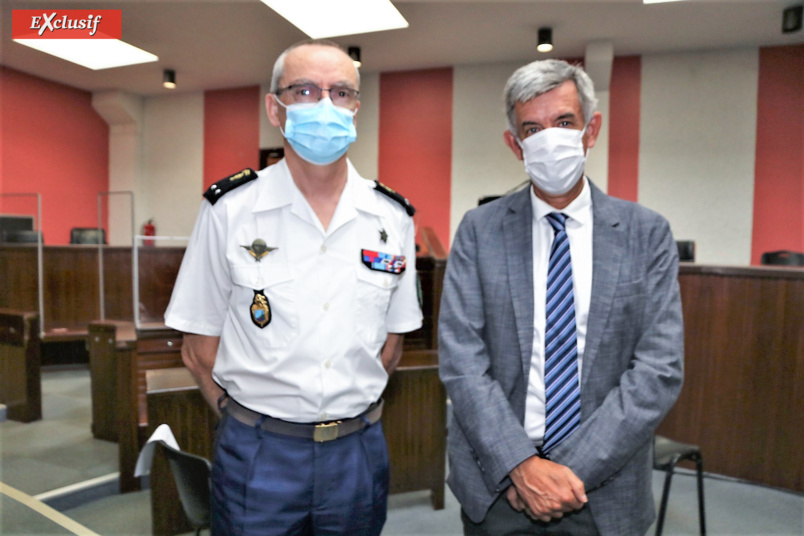 Général Pierre Poty, commandant de la Gendarmerie à La Réunion, et Alain Chateauneuf, premier président de la Cour d'appel Général Pierre Poty, commandant de la Gendarmerie à La Réunion, et Alain Chateauneuf, premier président de la Cour d'appel