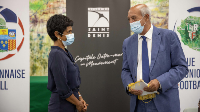 Entre Ericka Bareigts et Yves Ethève, le courant passe... Entre Ericka Bareigts et Yves Ethève, le courant passe...