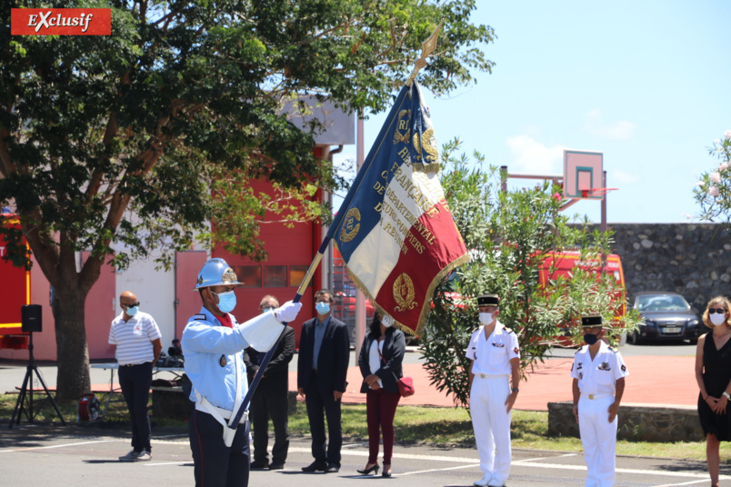 SDIS: Frédéric Léguillier nouveau commandant, médaille d'argent pour les pompiers SDIS: Frédéric Léguillier nouveau commandant, médaille d'argent pour les pompiers