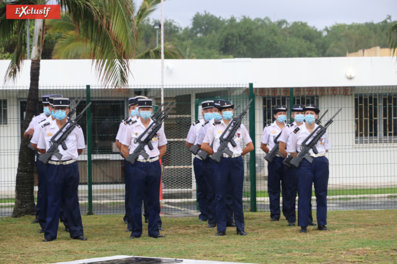 Hommage aux gendarmes victimes du devoir et remise de décorations