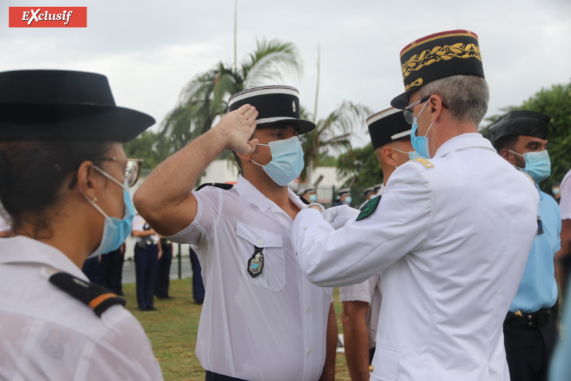 Hommage aux gendarmes victimes du devoir et remise de décorations