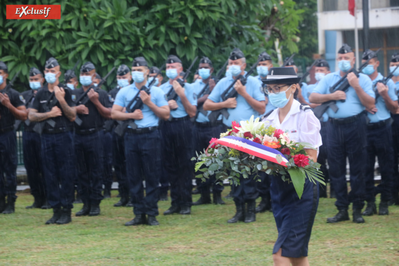 Hommage aux gendarmes victimes du devoir et remise de décorations