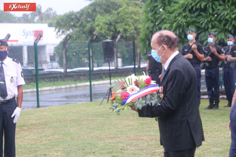 Hommage aux gendarmes victimes du devoir et remise de décorations