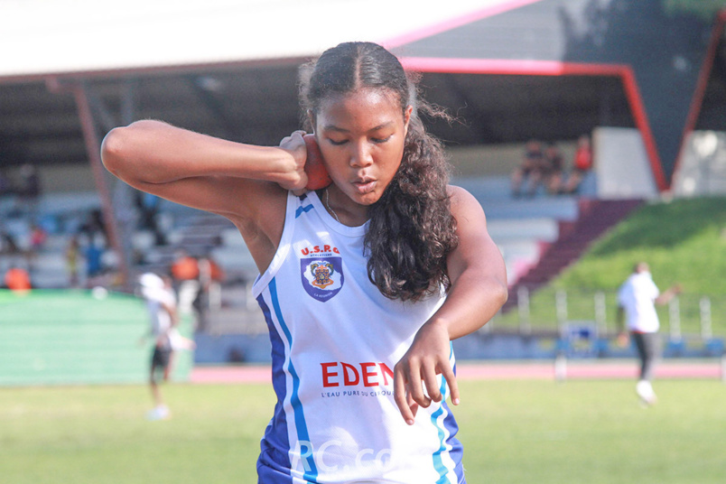 Belle prestation de Marie Basin au poids Belle prestation de Marie Basin au poids