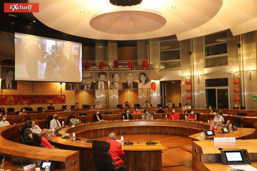 Nouvel an chinois: le Département reçoit les associations et remet 3 médailles Nouvel an chinois: le Département reçoit les associations et remet 3 médailles