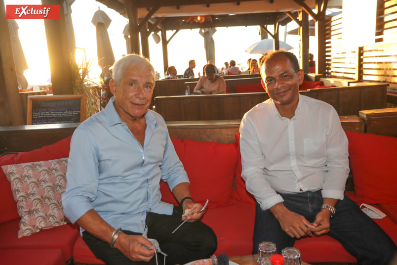 Alice Lemoigne, championne du monde de surf, "au pays des merveilles... électriques"! Alice Lemoigne, championne du monde de surf, "au pays des merveilles... électriques"!