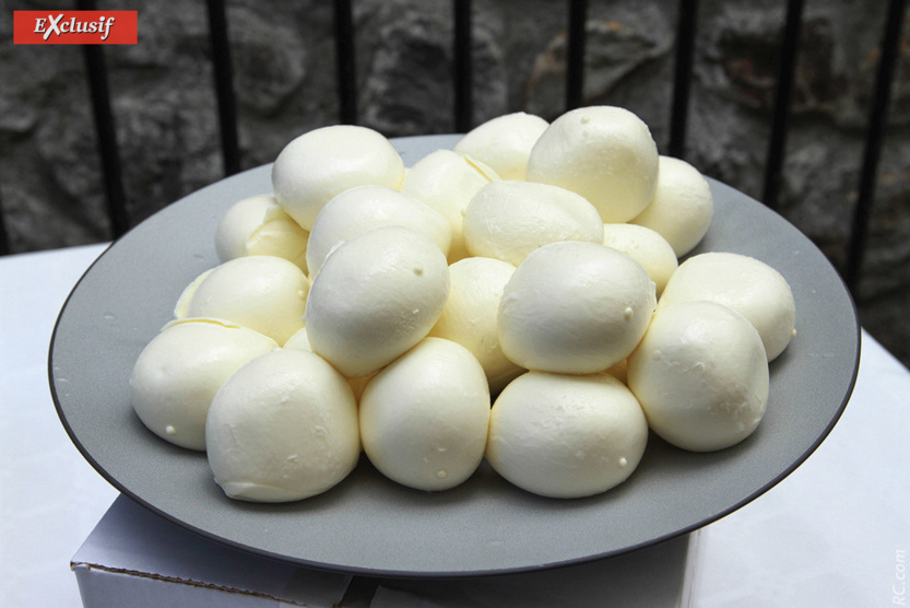 Lancement de Mozza Run, une mozarella péï, à Trois Bassins