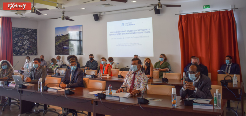 Université de La Réunion: nouvelle équipe, nouvelles ambitions Université de La Réunion: nouvelle équipe, nouvelles ambitions