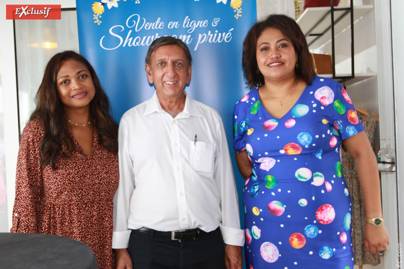 Aziz Patel entourée de Pouti et Hoby Aziz Patel entourée de Pouti et Hoby