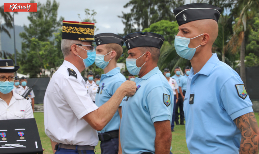 Gendarmerie Nationale: remise d'insignes et de brevets