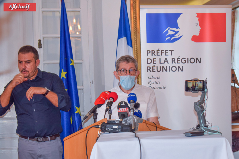 La lenteur de la vaccination est constatée en métropole et à La Réunion. Les vaccins manquent... La lenteur de la vaccination est constatée en métropole et à La Réunion. Les vaccins manquent...